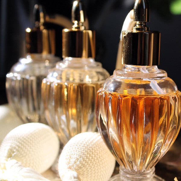 What's the Difference Between Eau de Parfum vs. Eau de Toilette? Experts  Explain